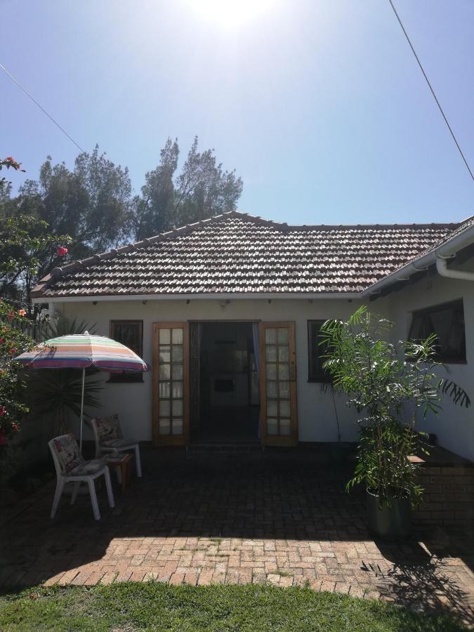 Coons Cove * Cape Town
